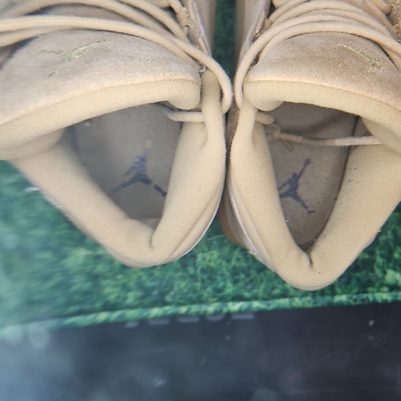 Nike Air Jordan 13 Retro Wheat 2017 Size 8 Men (9.5 Wmn) Fits Women size 9.5, m - Picture 14 of 15